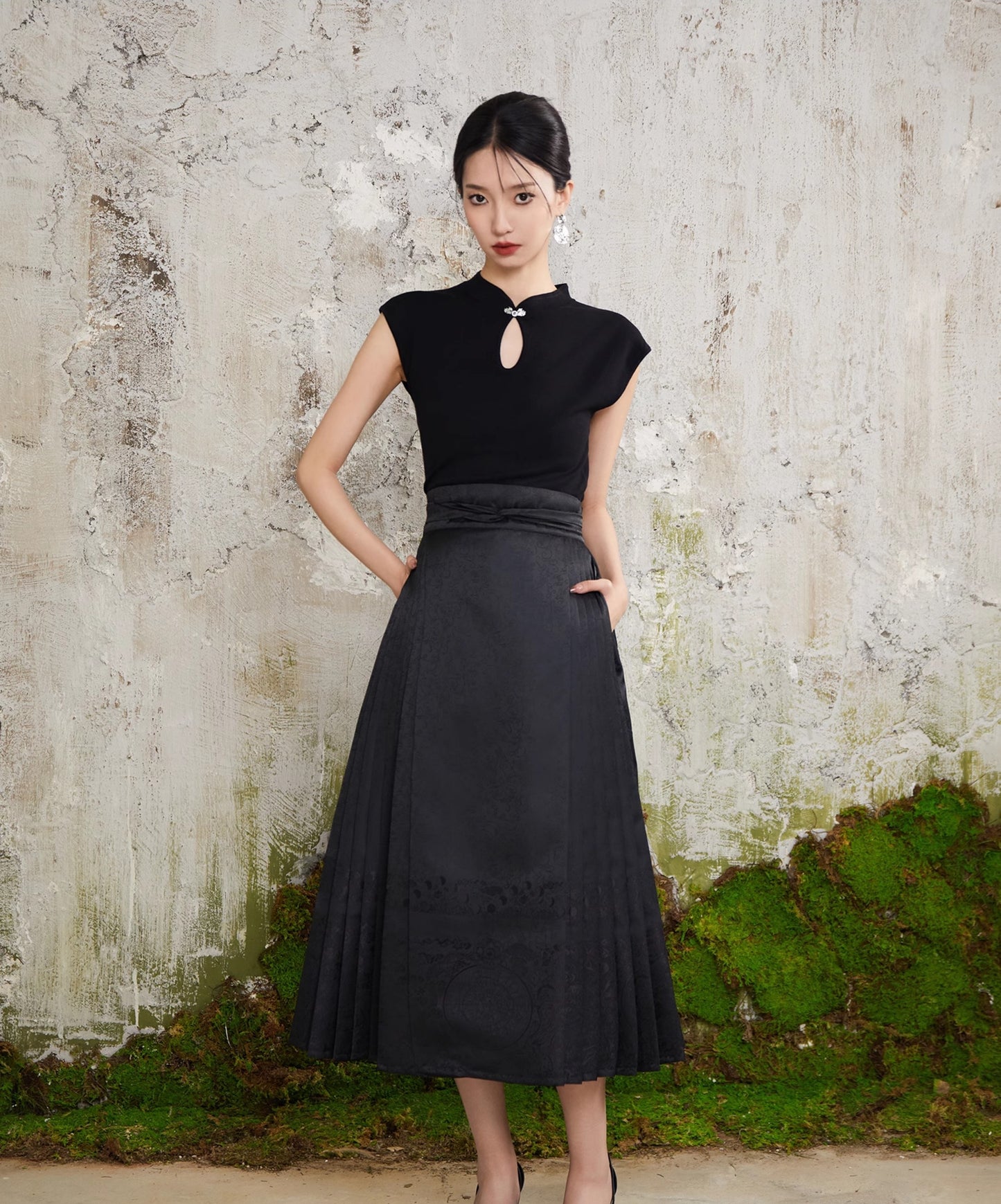 Black Berry Mamian Skirt