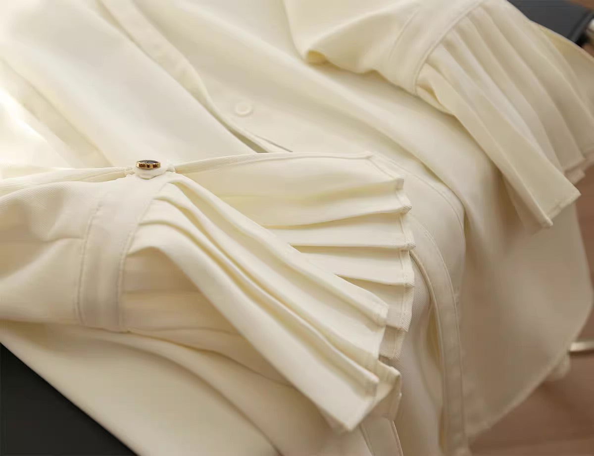 Hepburn Style Pleated Accordion Sleeves Shirt