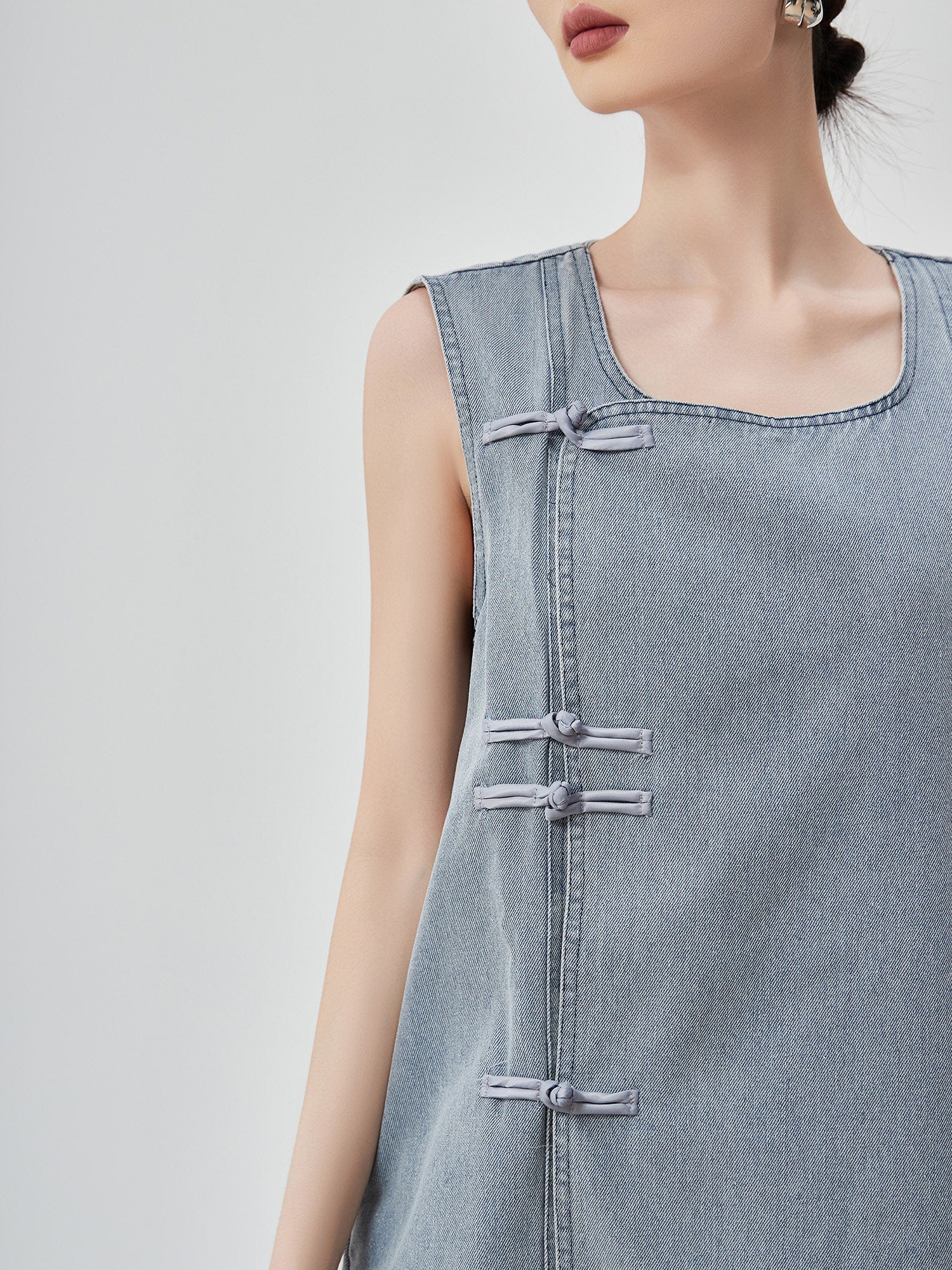 Disc Button Denim Dress | Explore Latest Women Collection Inkyo Disc Button Denim Dress | Explore Latest Women Collection Inkyo