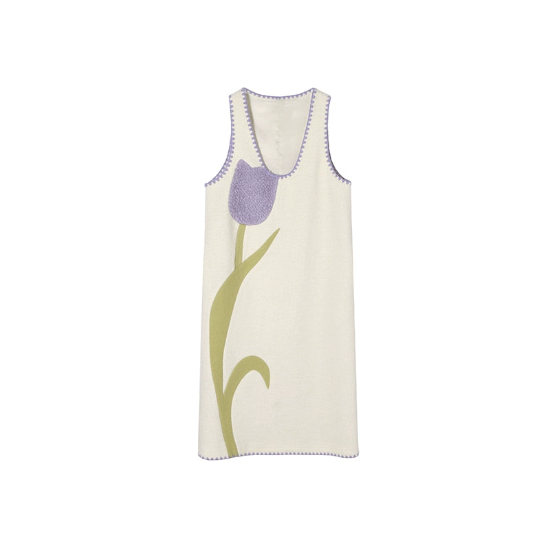 Sleeveless dress with tulip design on a white background
